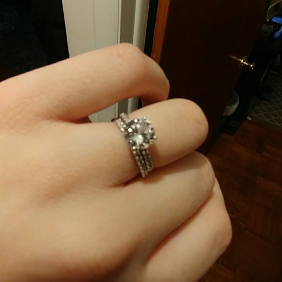 White Sapphire Bridal Set NWT - Picture 2 of 8